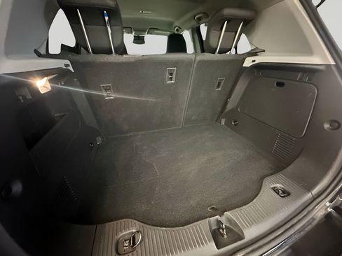 Certified 2022 Chevrolet Trax LS w/ Tint and Cruise Package image 13