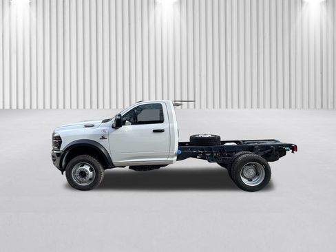 New 2026 RAM 5500 Tradesman w/ Chrome Appearance Group image 8