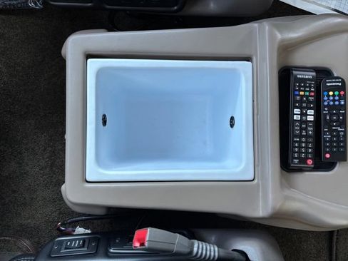 Used 2025 GMC Savana 2500 w/ Driver Convenience Package RWD image 35