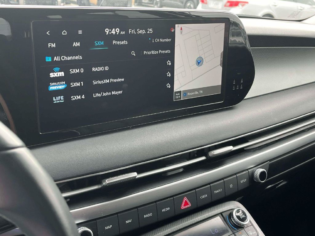 Used 2025 Hyundai Palisade SEL FWD image 23