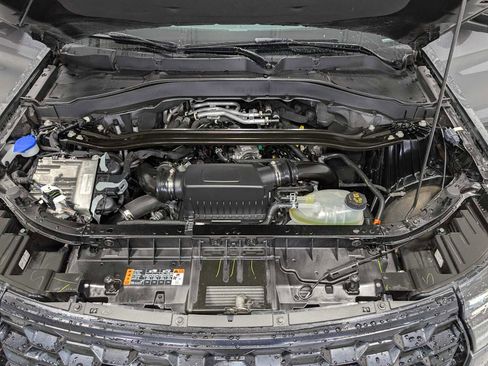 Certified 2025 Ford Explorer ST AWD/4WD image 14