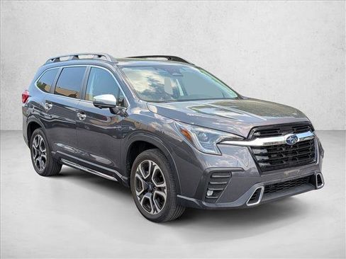 Used 2023 Subaru Ascent Touring AWD/4WD image 3