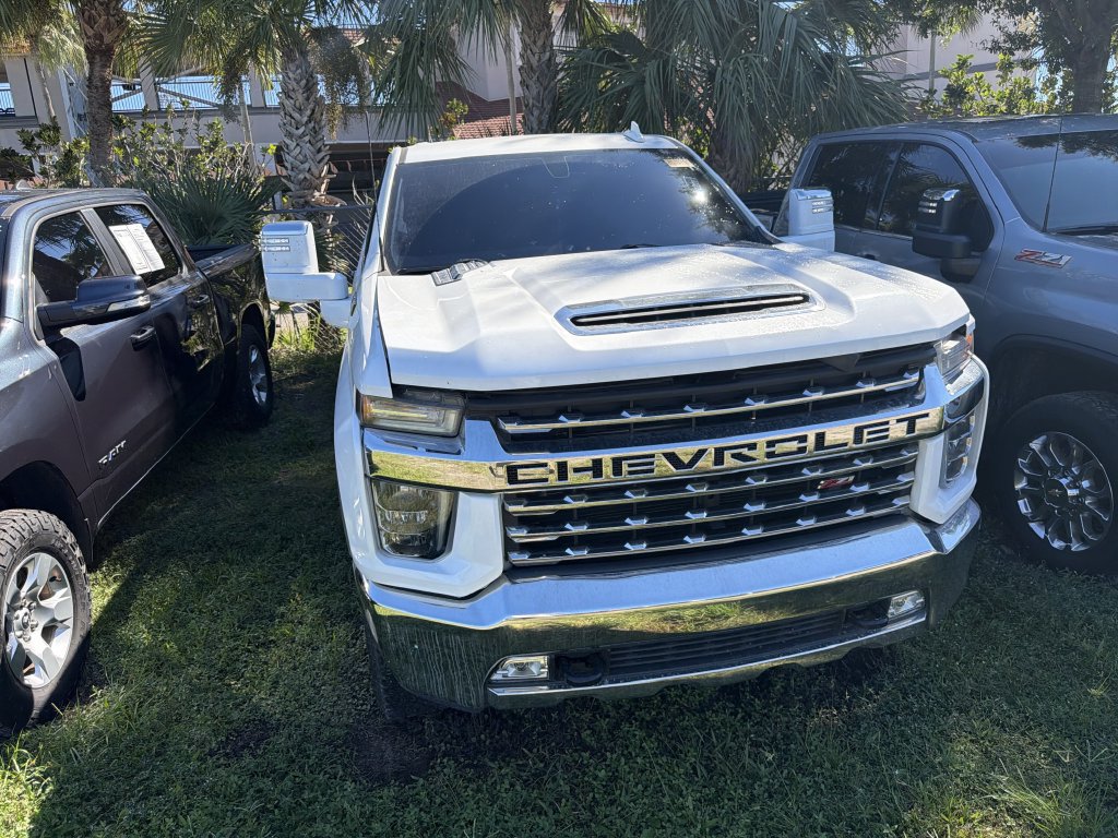 Used 2021 Chevrolet Silverado 2500 LTZ AWD/4WD image 4