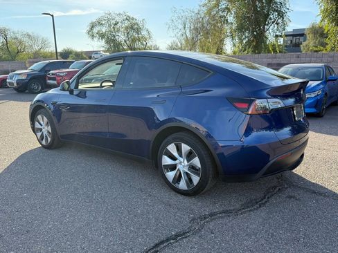 Used 2023 Tesla Model Y Long Range image 5