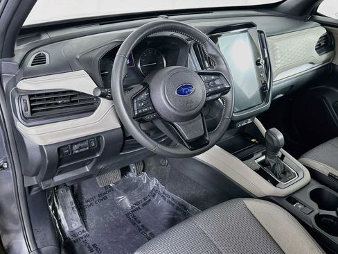 Certified 2025 Subaru Forester Premium AWD/4WD image 9