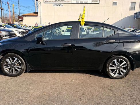 Used 2024 Nissan Versa S w/ S Plus Package image 10