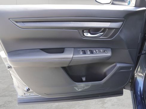 Certified 2025 Honda CR-V LX image 16