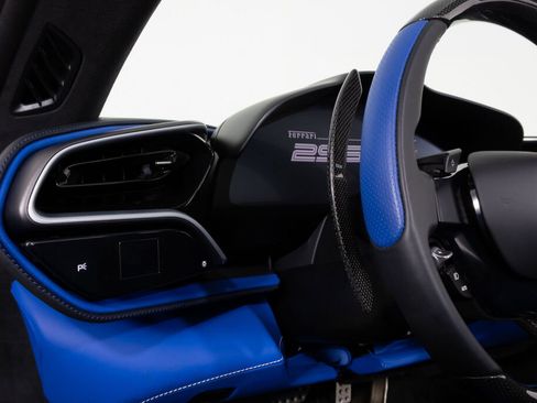 Used 2024 Ferrari 296 GTS image 31