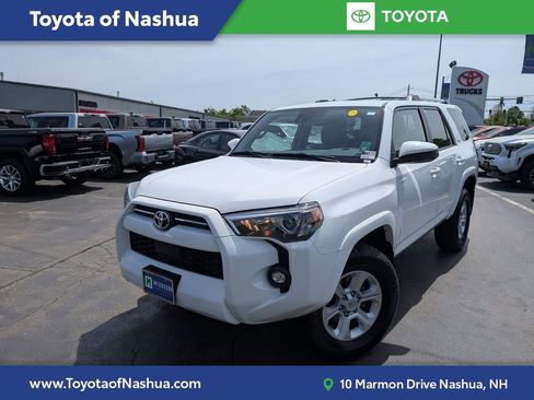 Used 2024 Toyota 4Runner SR5 AWD/4WD image 1