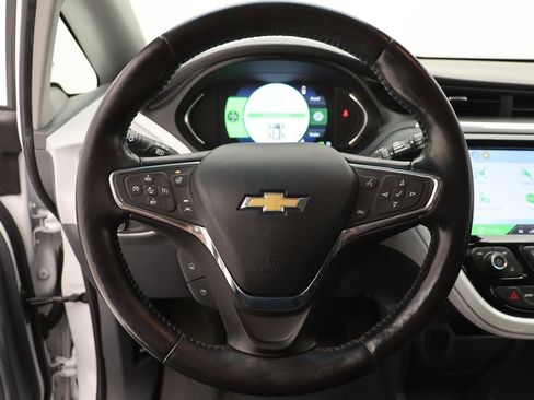 Used 2021 Chevrolet Bolt Premier w/ Infotainment Package image 18