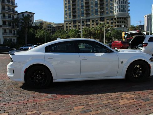 Used 2023 Dodge Charger SRT Hellcat w/ Harman/Kardon Audio Group image 6