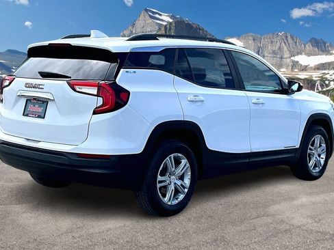 Used 2023 GMC Terrain SLE w/ Driver Convenience Package AWD/4WD image 2