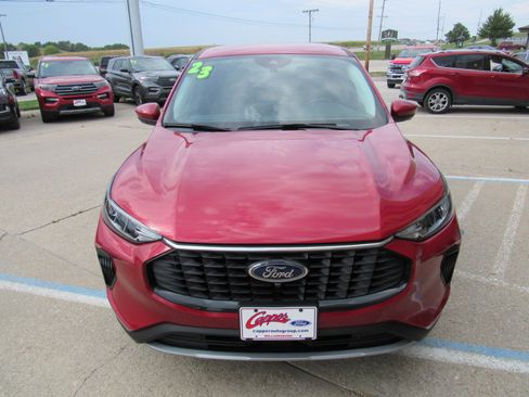 Used 2023 Ford Escape Active w/ Tech Pack #2 image 2