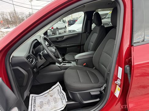 Used 2025 Ford Escape Active w/ Cold Weather Package image 12