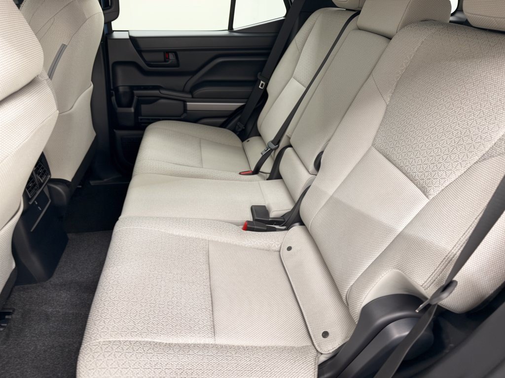 Used 2026 Toyota 4Runner SR5 RWD image 25