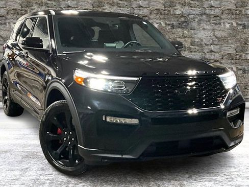 Used 2022 Ford Explorer ST w/ Equipment Group 401A image 1