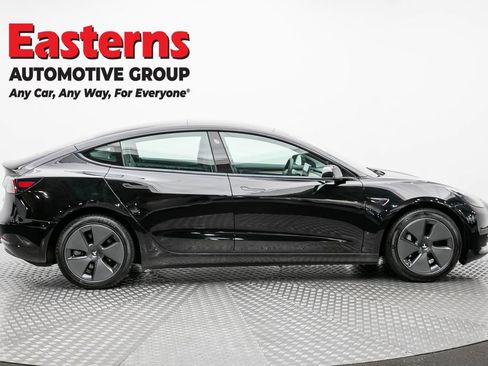 Used 2023 Tesla Model 3 Standard Range RWD image 2