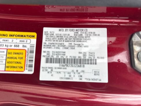 Used 2016 Ford Mustang GT Premium image 31