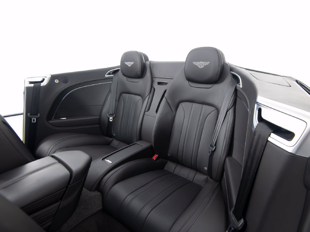 Used 2020 Bentley Continental GT AWD/4WD image 34