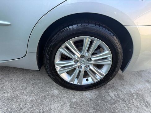 Used 2014 Lexus ES 350 w/ Premium Package FWD image 34