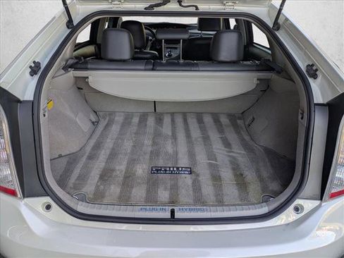 Used 2015 Toyota Prius Prime Advanced image 6