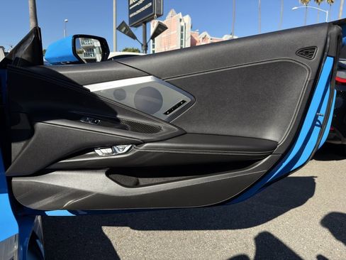 Used 2021 Chevrolet Corvette Stingray Preferred Conv w/ Z51 Performance Package image 37