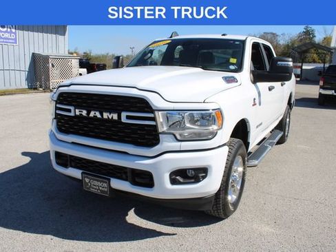 Used 2025 RAM 2500 Big Horn AWD/4WD image 3