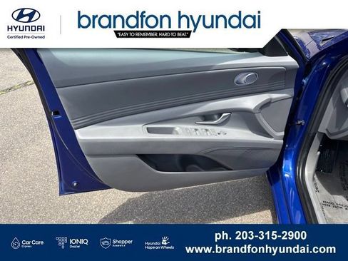 Used 2024 Hyundai Elantra SEL w/ Convenience Package FWD image 11