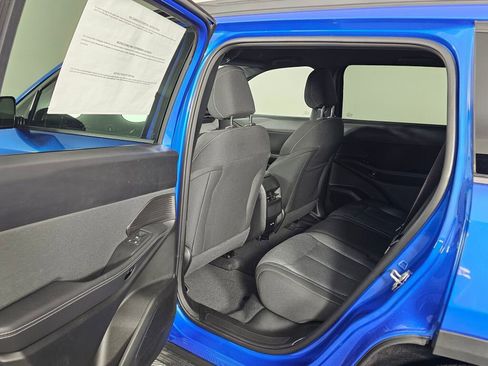 New 2026 Jeep Cherokee Laredo image 32