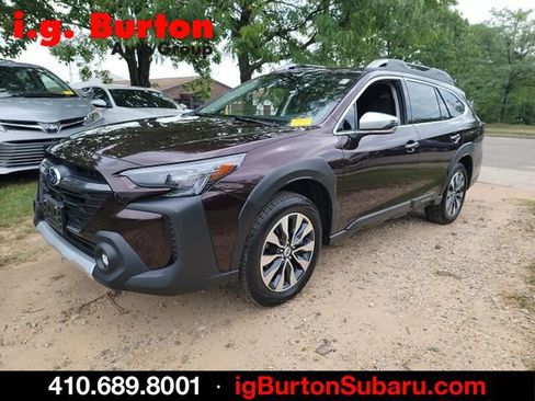 Used 2024 Subaru Outback Touring XT AWD/4WD image 3