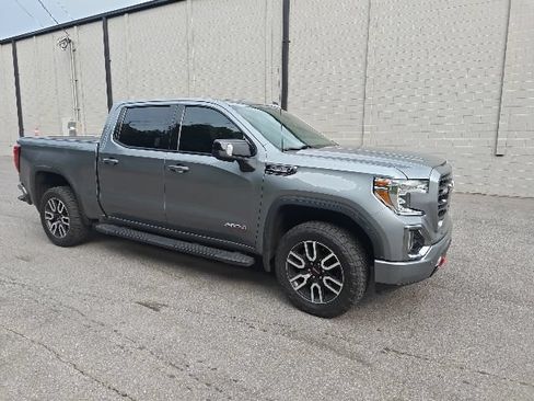Used 2020 GMC Sierra 1500 AT4 w/ AT4 Premium Package AWD/4WD image 1