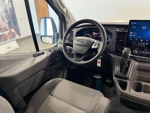 Used 2023 Ford Transit 350 XLT image 13