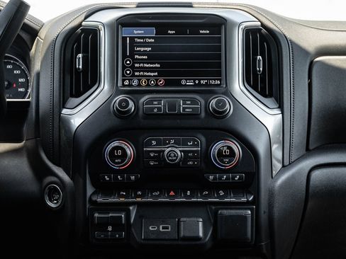 Used 2021 Chevrolet Silverado 1500 LTZ AWD/4WD image 28