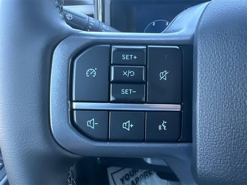 New 2026 Ford F350 Lariat w/ Chrome Package image 21