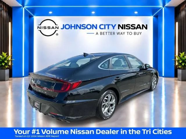 Used 2023 Hyundai Sonata SEL FWD image 4