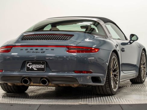 Used 2017 Porsche 911 Targa 4S AWD/4WD image 19