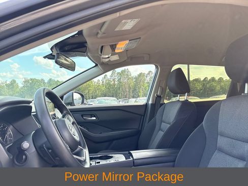 Used 2024 Nissan Rogue SV FWD image 6