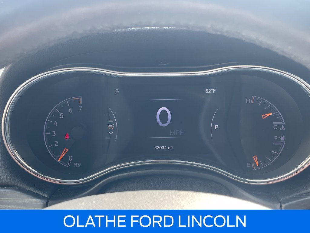 Used 2022 Jeep Grand Cherokee Limited AWD/4WD image 16