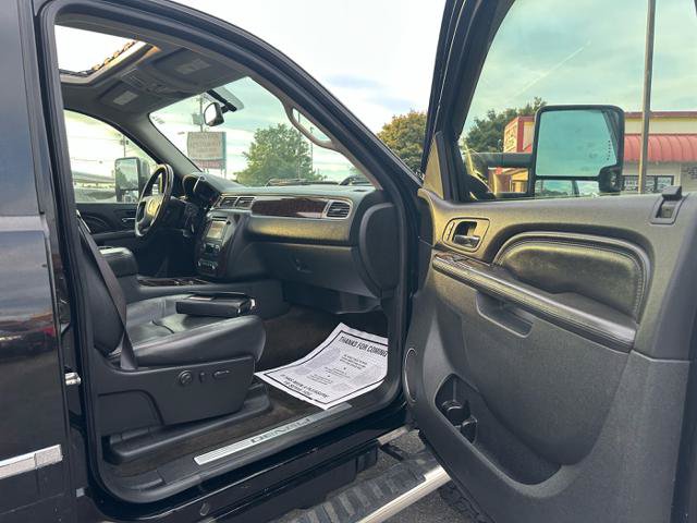 Used 2012 GMC Sierra 2500 Denali AWD/4WD image 19