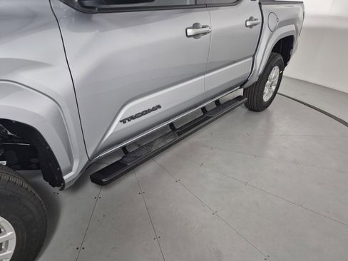 New 2026 Toyota Tacoma SR5 image 12