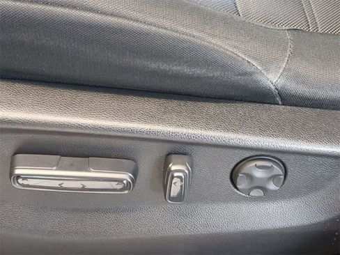 Used 2021 Honda CR-V EX image 16