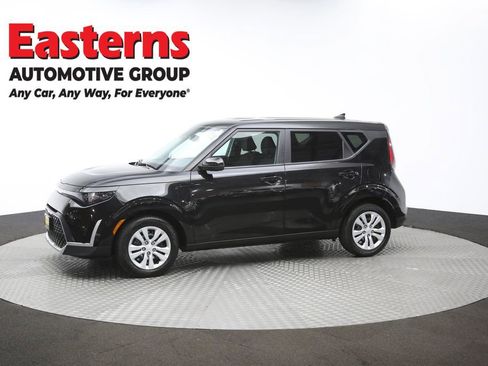 Used 2023 Kia Soul LX FWD image 56