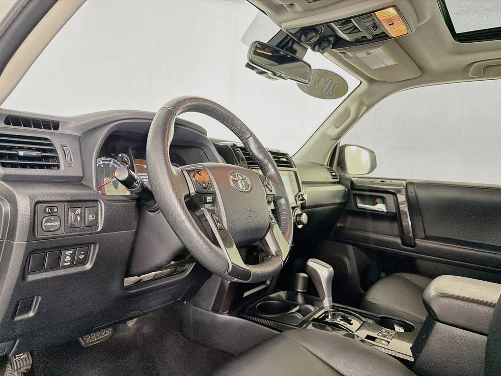 Used 2023 Toyota 4Runner TRD Off-Road Premium w/ Moonroof Package AWD/4WD image 12