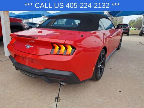 Used 2024 Ford Mustang Convertible image 20