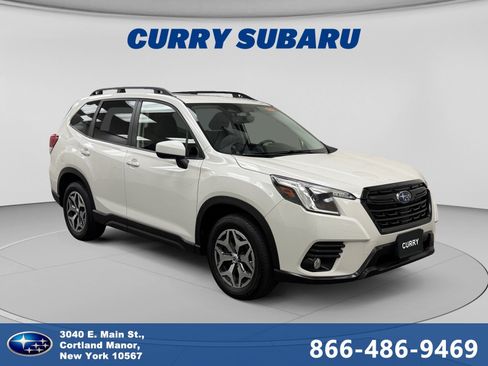 Used 2023 Subaru Forester Premium AWD/4WD image 7