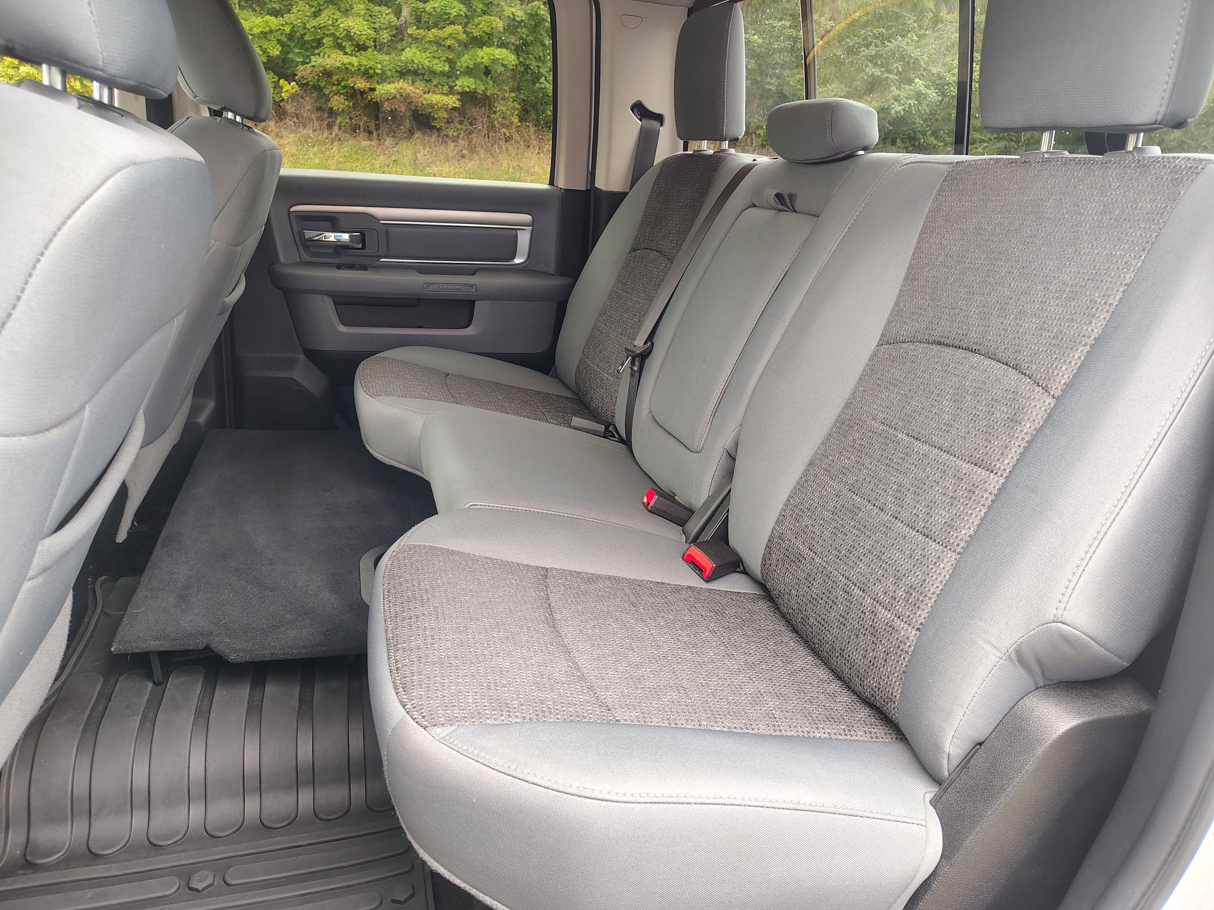 Used 2026 RAM 1500 Laramie w/ Night Edition AWD/4WD image 17