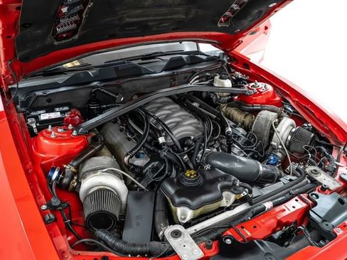 Used 2013 Ford Mustang GT RWD image 28