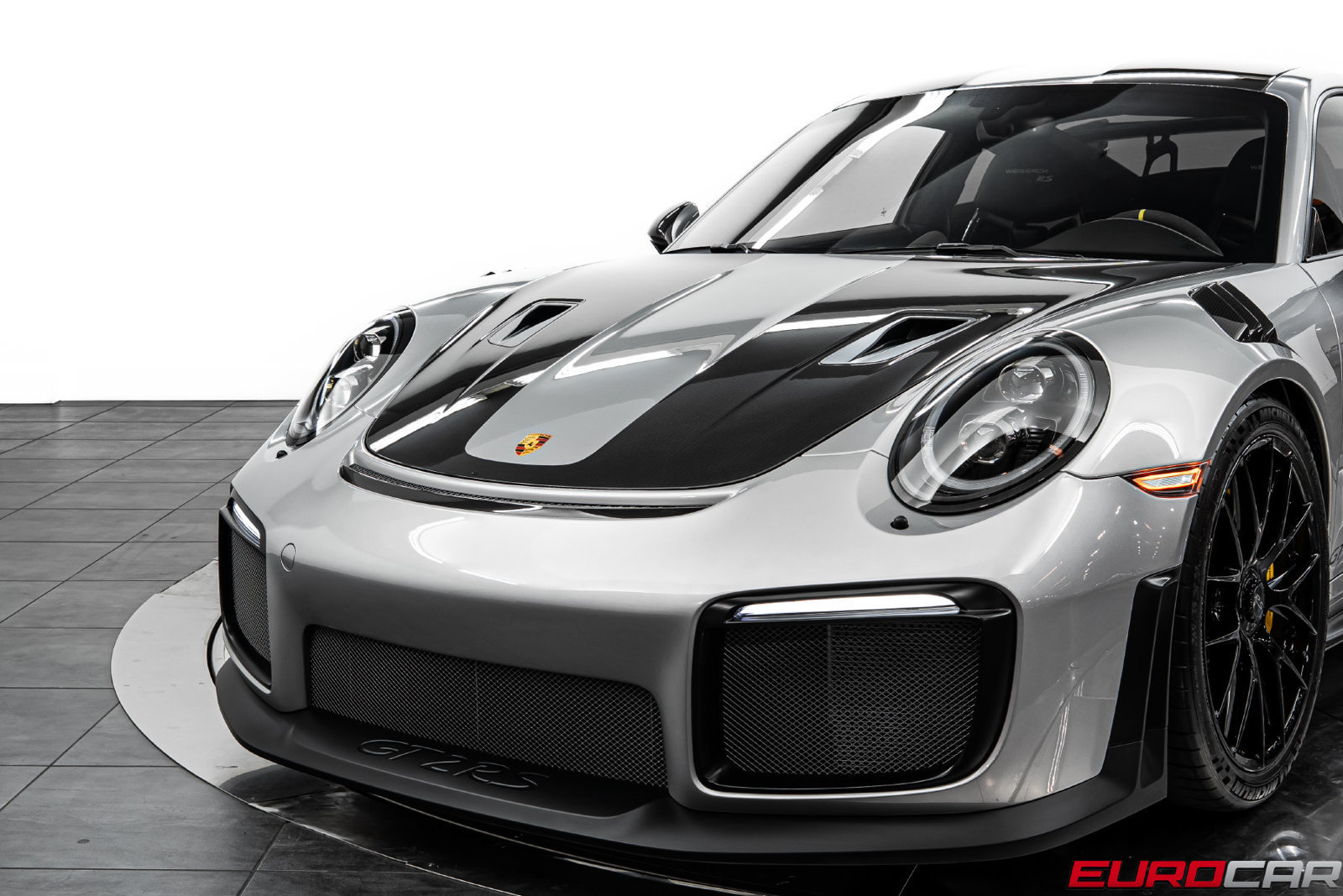 Used 2018 Porsche 911 GT2 RS RWD image 13
