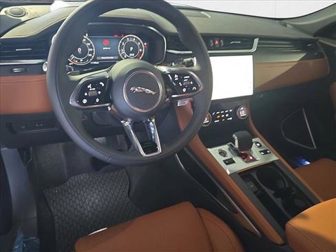 New 2026 Jaguar F-PACE R-Dynamic S image 16
