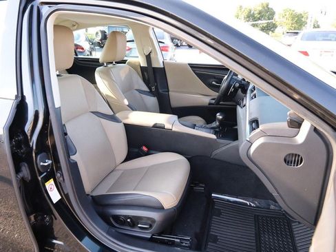 Used 2019 Lexus ES 350 FWD image 28